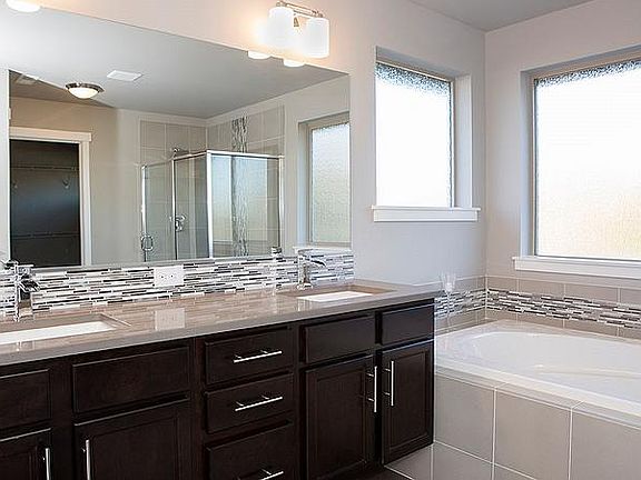 3rd image of 8303 172nd Avenue Ct E