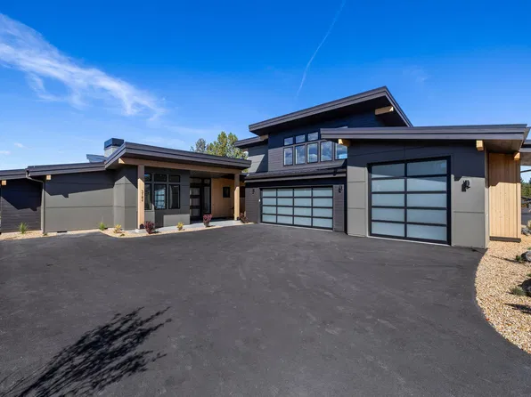 3142 NW Crossing Dr Lot 227, Bend, OR 97703