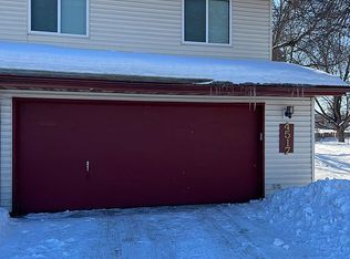 4517 Scott Trl, Saint Paul, MN 55122