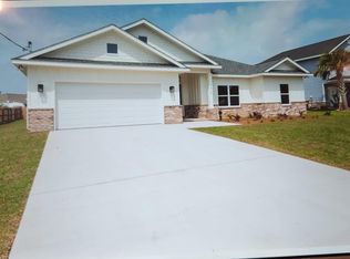2475 Houston Cir, Gulf Breeze, FL 32563