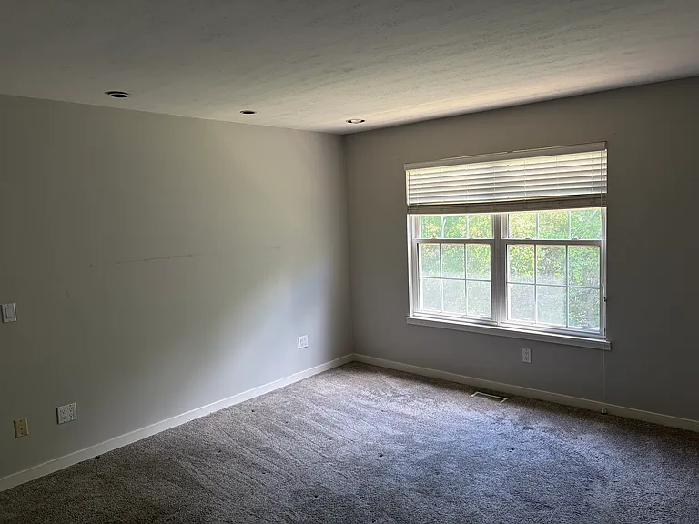 5055 Bristol Ct — Photo 9