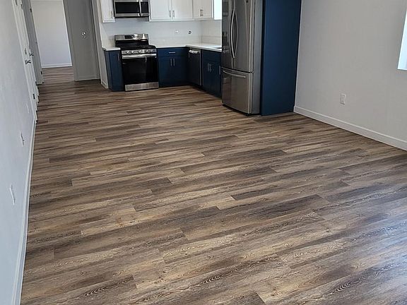 4th image of 3554 1/2 E 7th St