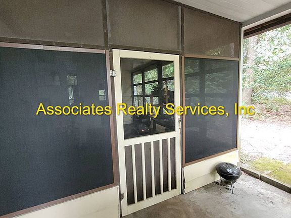4th image of 8729 NW 41st Cir