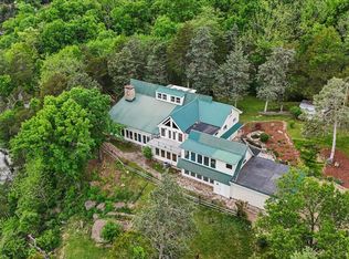 651 Rangewood Rd, Piney Flats, TN 37686