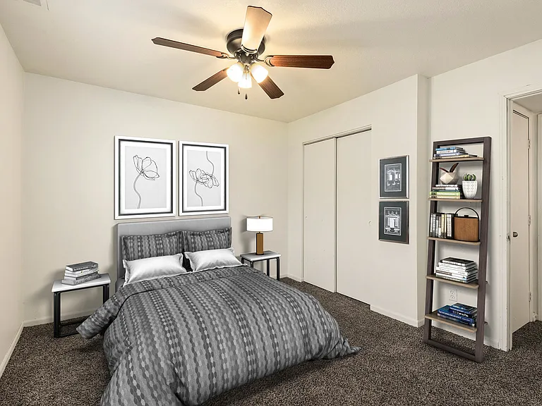 Hilltop — Photo 3