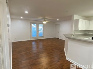 13715 N Richmond Park Dr UNIT 102, Jacksonville, FL 32224