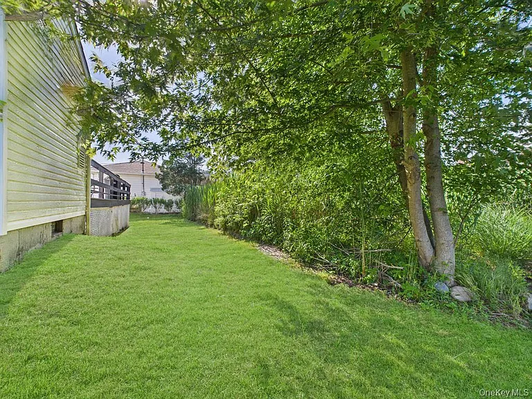 45 Willow St — Photo 35