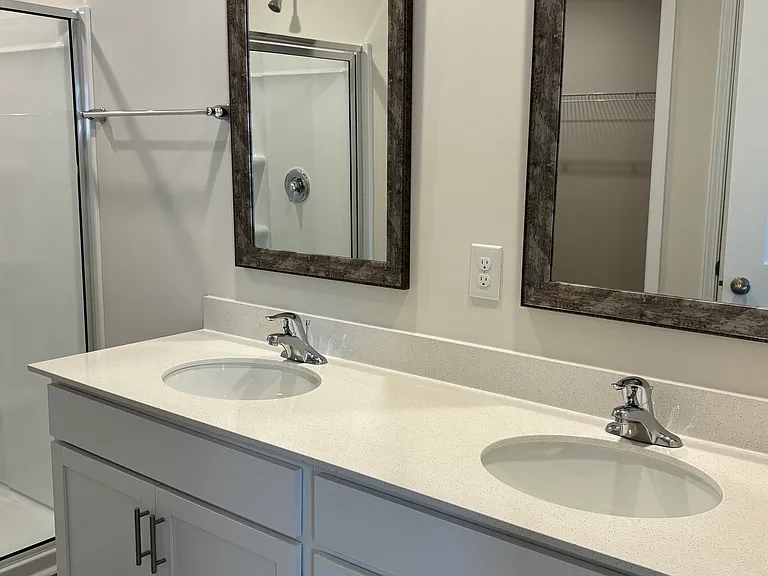 573 Sunfire St — Photo 13