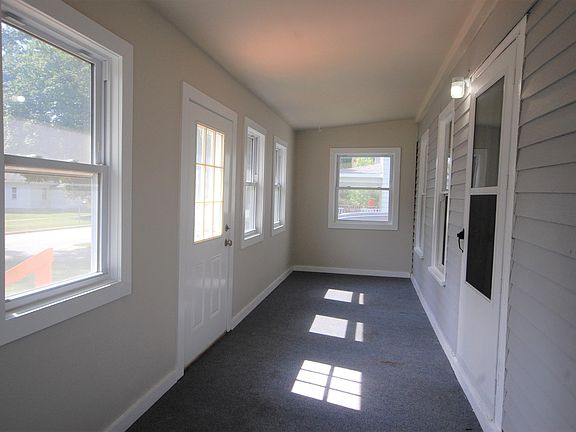 4th image of 1515 Crawford St