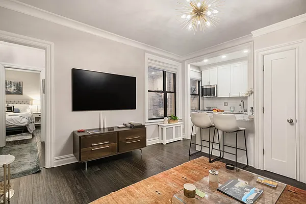 Rented by Compass | media 5