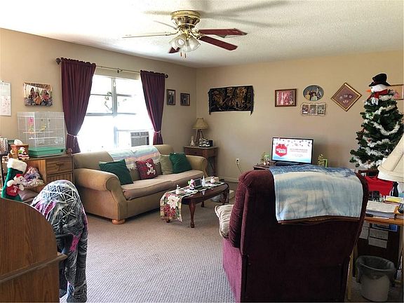 5th image of 2438 E Magnolia St