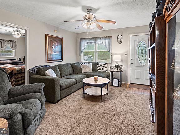 2nd image of 554 Rabitsch Rd