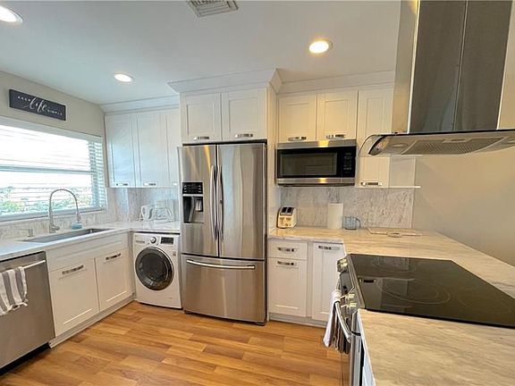 4th image of 2829 NE 33rd Ct APT 602