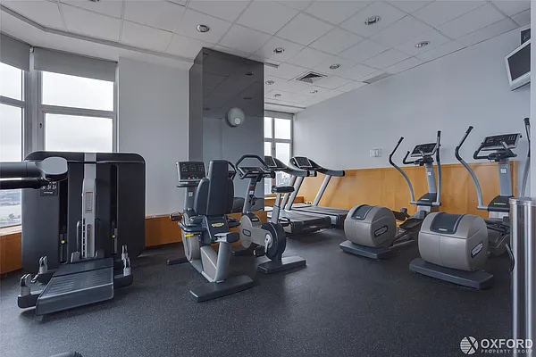 Rented by Oxford Property Group | media 17