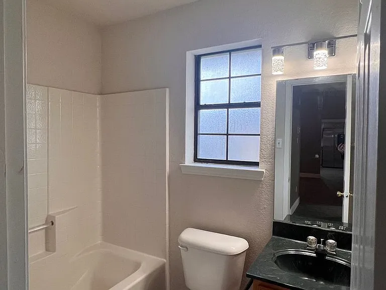 4205 Bluestem Ln — Photo 17