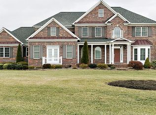 13611 Fox Stream Way, West Friendship, MD 21794