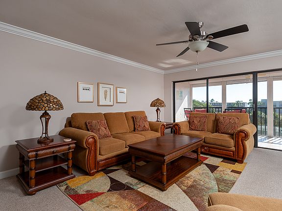 5th image of 1440 Middle Gulf Dr Unit 4E