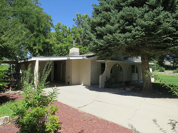 3rd image of 2306 N Hidden Valley Ln