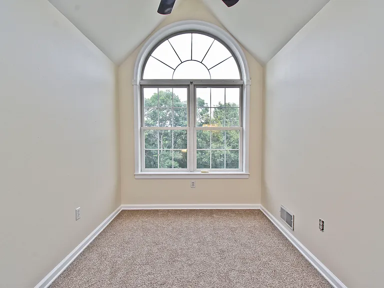 602 Fish Hill Rd — Photo 13