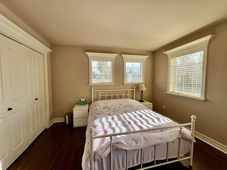 12326 NE 102nd Ln — Photo 15