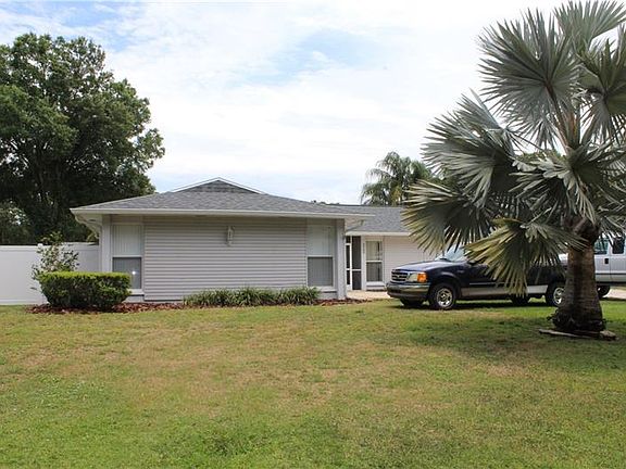 2nd image of 3580 Lake Breeze Dr