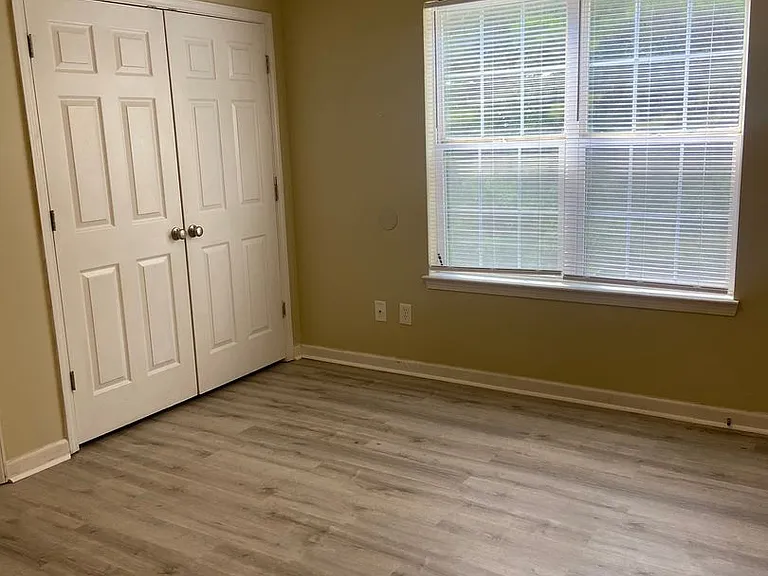 3830 Lassiter Mountain Apartments — Photo 6