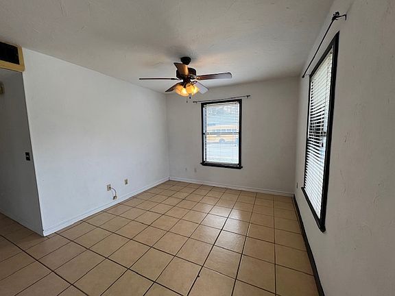 2nd image of 300 Taylor St