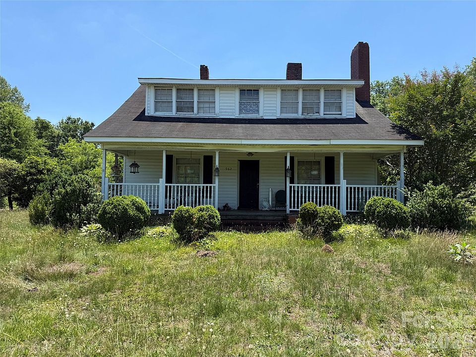 1st image of 962 Greensboro Street Ext