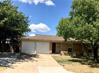 8832 Guadalupe Rd, Fort Worth, TX 76116