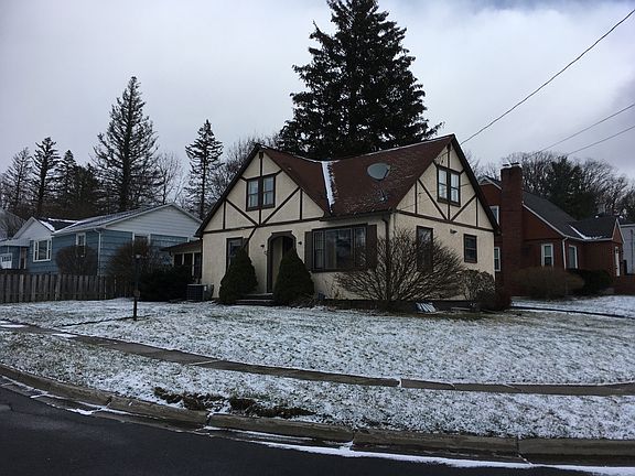 2nd image of 400 Bundy Cir