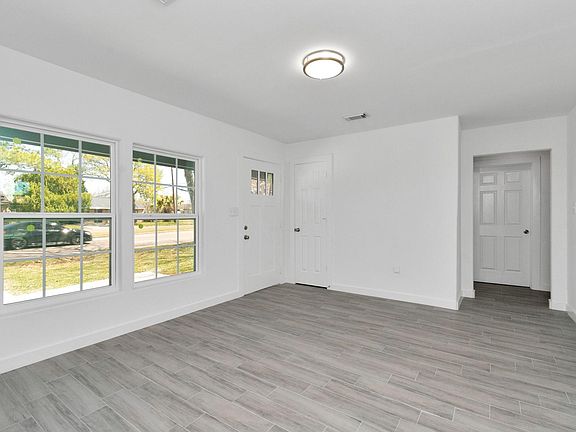 5th image of 3202 Airport Blvd
