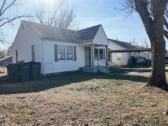 2nd image of 44 SE 37th St