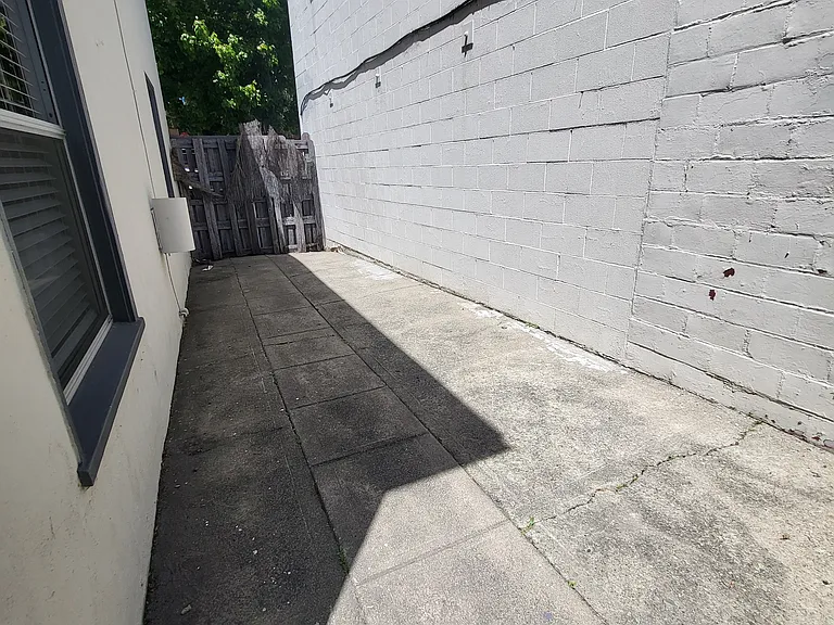 1048 Solano Ave — Photo 13