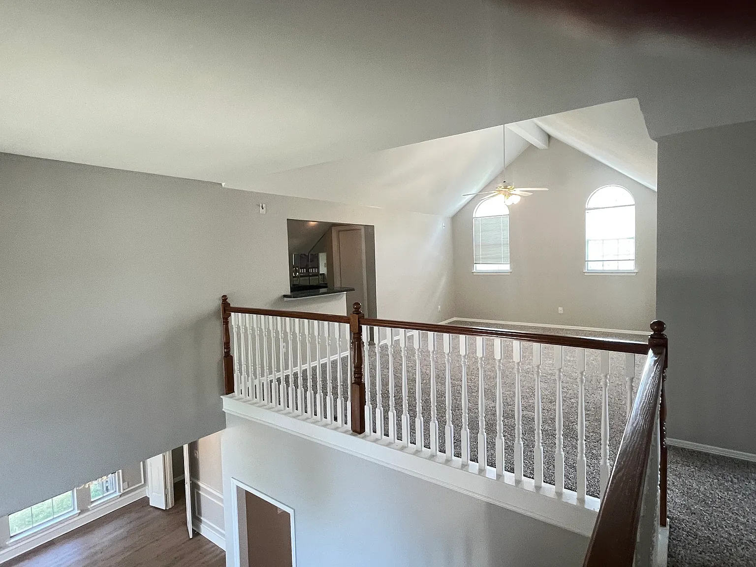 4 bed, 2847 sqft, $2,850 — Photo 3