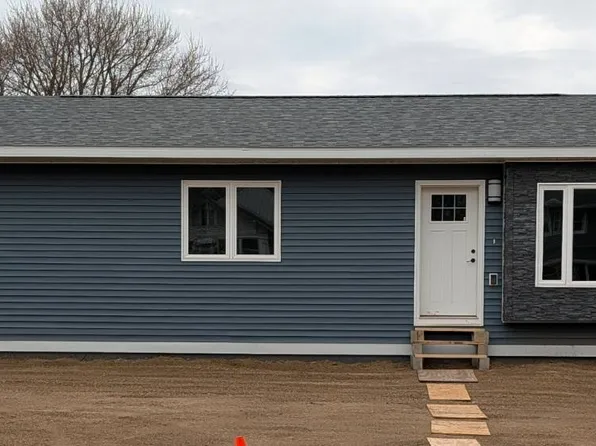 407 S 8th St, Mapleton, IA 51034