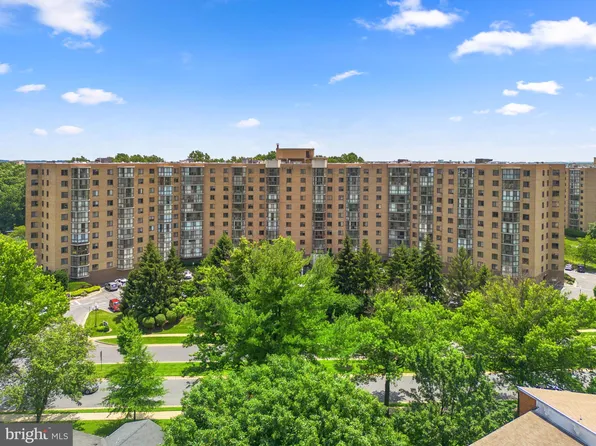 3310 N Leisure World Blvd APT 627, Silver Spring, MD 20906