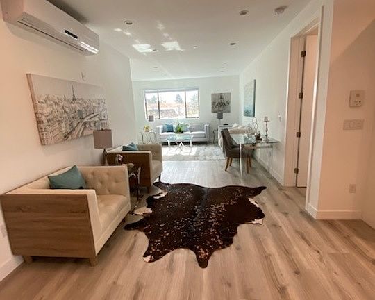 5th image of 9240 National Blvd #1
