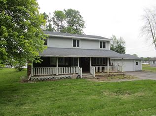 1235 E 700 S, Wolcottville, IN 46795