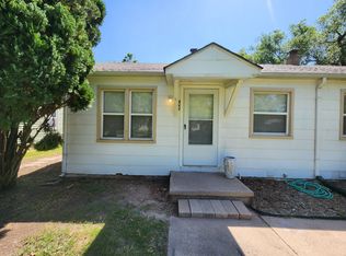 842 S Crestway Ave, Wichita, KS 67218