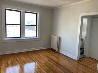 4215 34th Ave #5, Long Island City, NY 11101