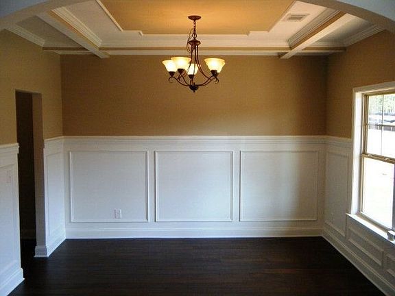 3rd image of 3849 Berkshire Way