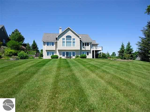 1st image of 1911 S Walden Ct