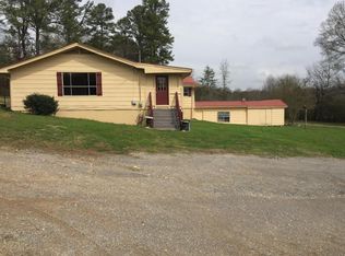 53 Coffman Dr, Chickamauga, GA 30707