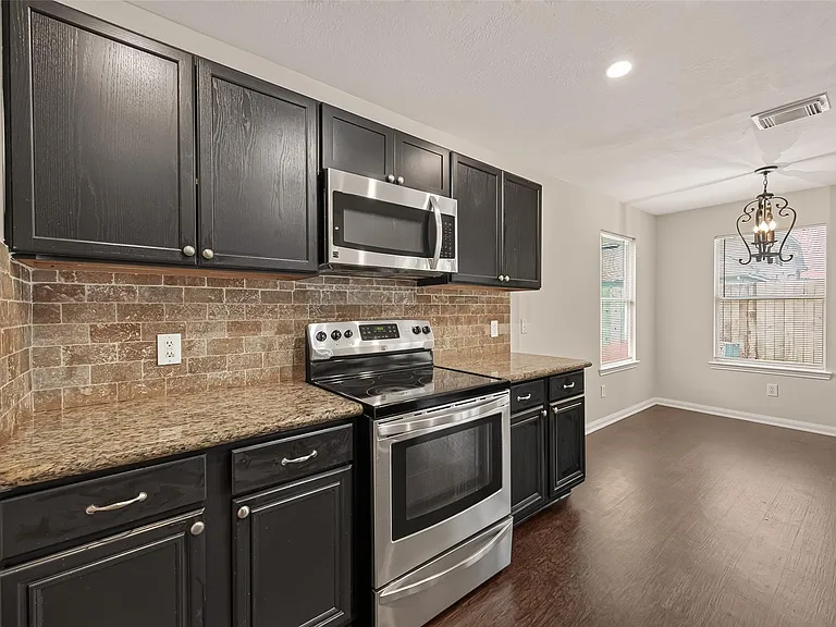 25223 Clover Ranch Dr — Photo 22