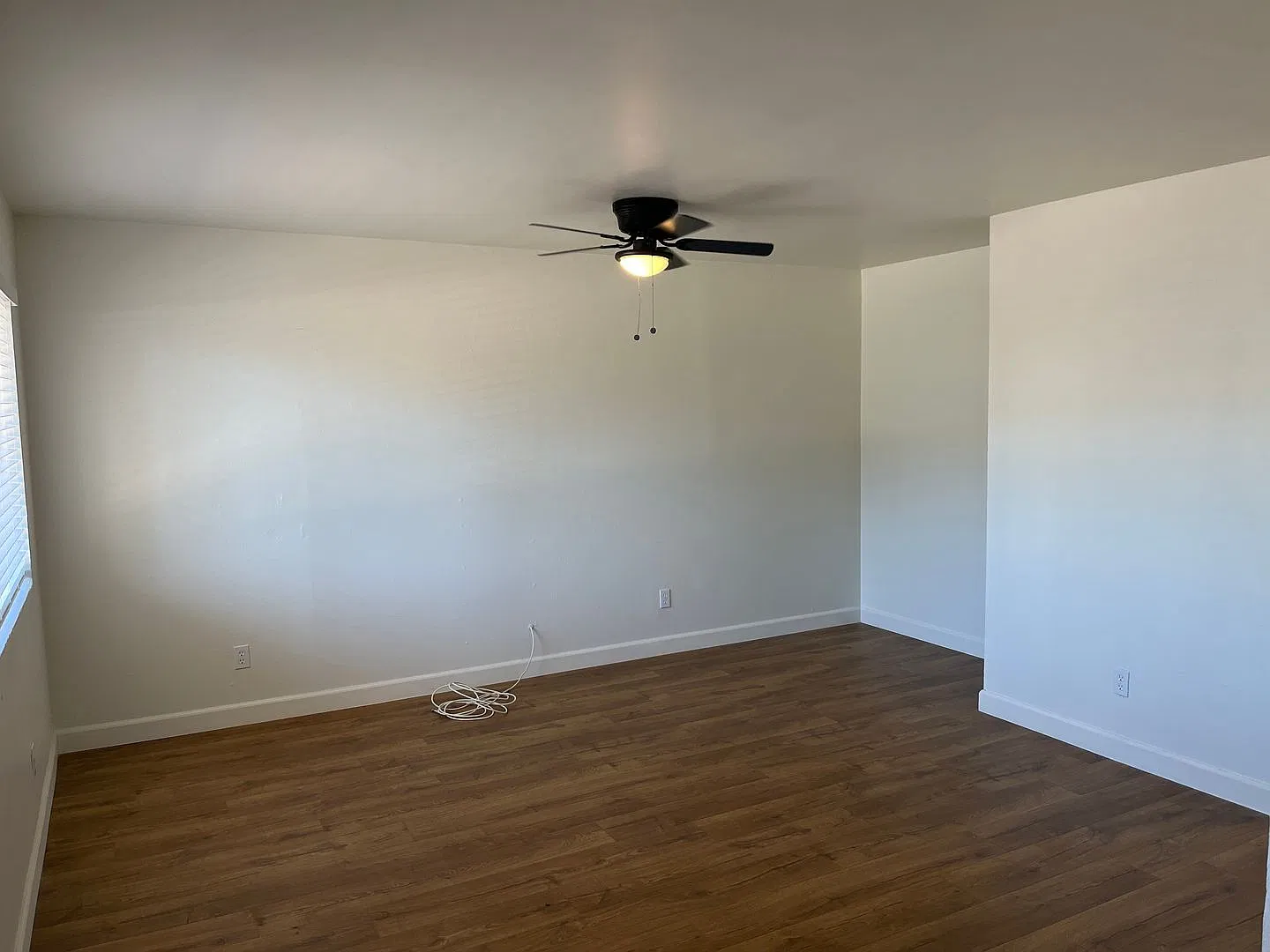 702 E. Mission Ave — Photo 4