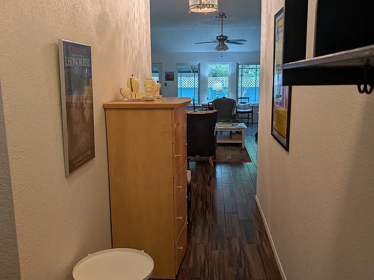8810 Teresina Dr — Photo 31