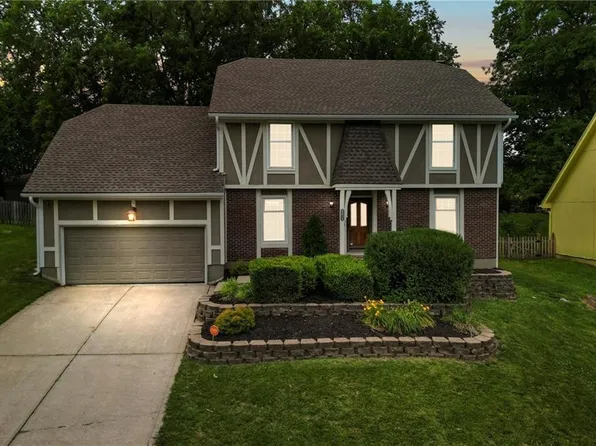 5708 N Myrtle Ave, Kansas City, MO 64119