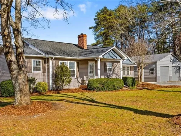 1211 Bald Hill Loop, Madison, NC 27025