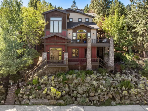 1255 NW Constellation Dr, Bend, OR 97703