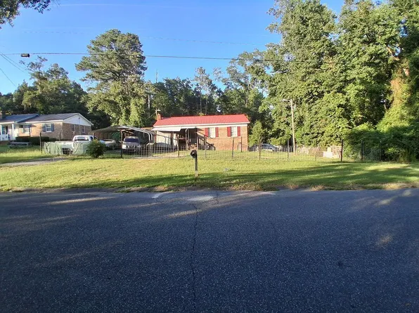 131 S White Oak St, Morven, NC 28119
